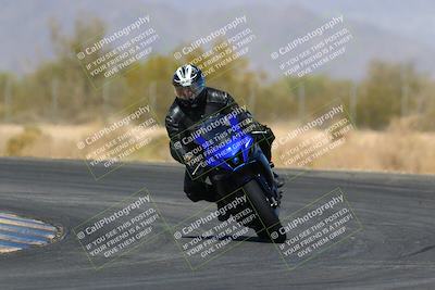 media/Mar-28-2022-Superbike Trackdays (Mon) [[b8603d0f67]]/Open Track Time/Turn 7/